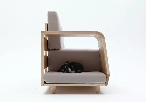 Stylish Pet Furniture Pieces that Will Add to Your Home