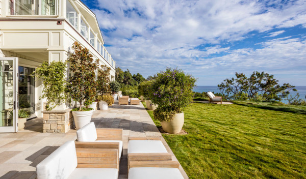 33740 Pacific Coast Highway, Malibu, CA, 90265 Side-view of Backyard facing the Ocean