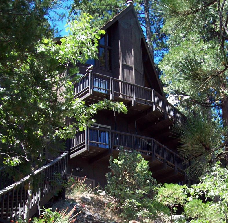 Dick Clark's Lake House Vacation Rentals for Your Next Vacation