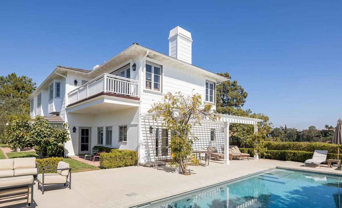 Jodie Foster's Beverly Hills Home is Now on the Market